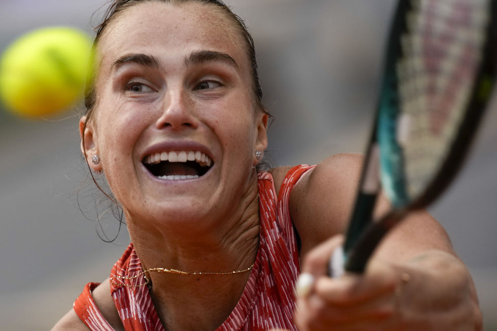 浓眉因伤缺 浓眉因伤缺