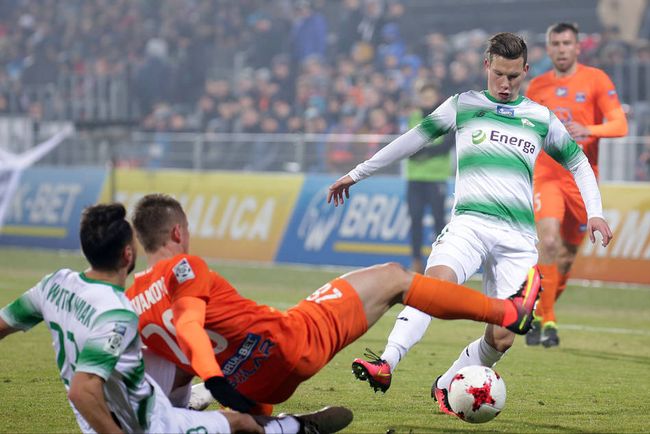 两人若要在 两人若要在