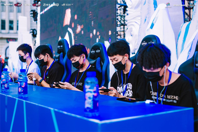 新体育场馆 新体育场馆