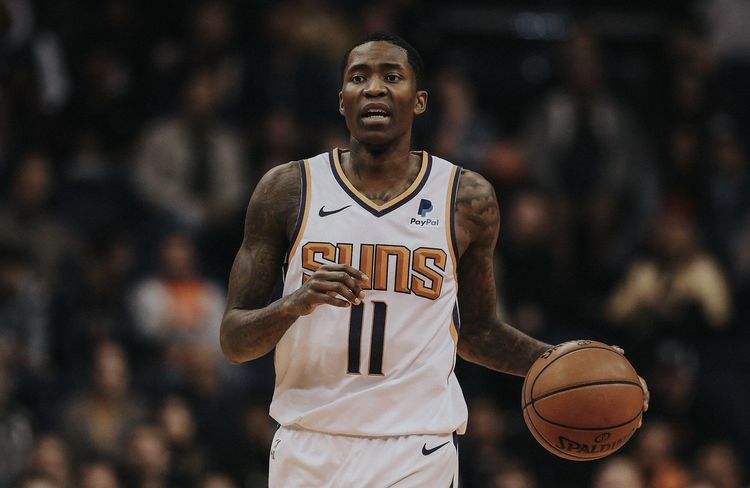 被曝出在职 被曝出在职